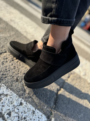 Absolut chic și confortabil! Ghete Negre Damă Platformă.
