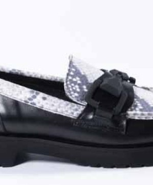 VOGGE Pantofi din piele naturală în negru cu imprimeu