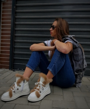 Cizme VOGGE din piele naturală alb cu puf