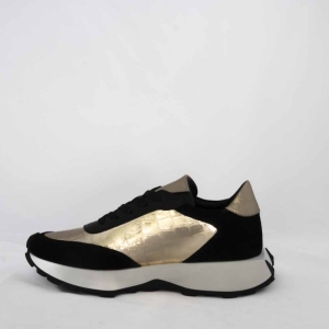 Adidași Dama Aurii & Negri - Eleganță și Confort Zilnic!