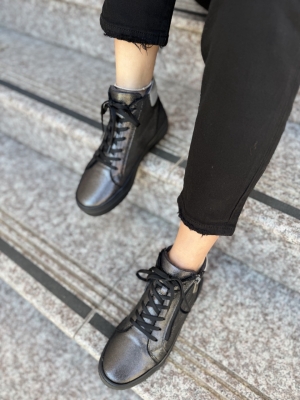 Adidași Înalți Damă Piele  - Confort & Stil