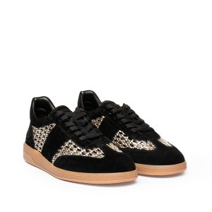 Adidași damă piele neagră - Eleganță și confort!