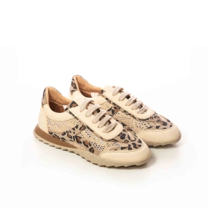Adidași Dama Leopard Bej - Stil și Confort la Fiecare Pas!