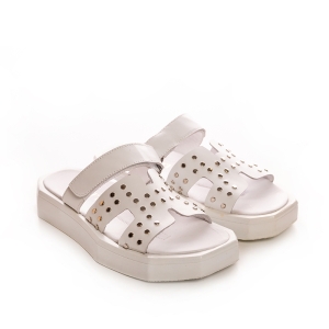 Șlapi Dama Albi cu Platformă și Ținte - Voetti