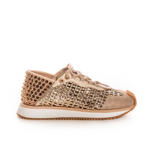 Adidași Dama Aurii cu Ținte - Eleganță și Stil Unic!