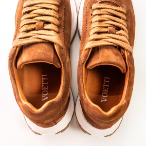 Adidași Damă Piele Întoarsă Maro - Confort & Stil**