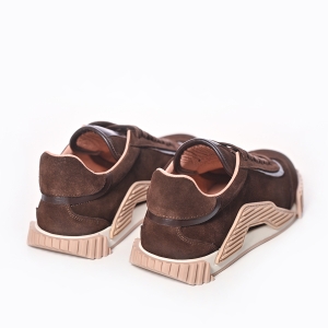 Descoperă eleganța: Sneakers maro din piele întoarsă - Confort & Stil!