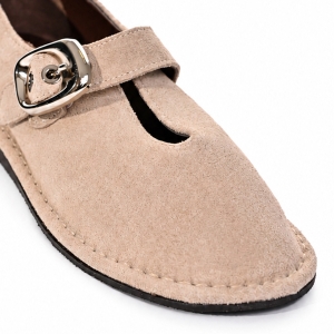Mocasini Dama Piele Întoarsă Bej cu Cataramă - Stil Modern, Eleganță și Confort!
