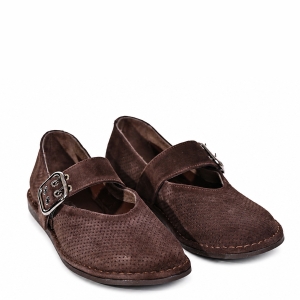 Mocasini Dama Piele Întoarsă Maro cu Cataramă - Stil Casual, Eleganță și Confort!