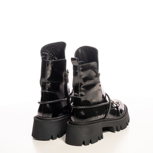 Ghete dama negre lăcuite, platformă, lanțuri metalice trendy