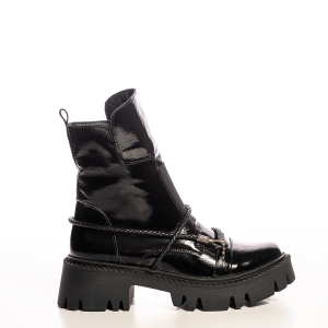 Ghete dama negre lăcuite, platformă, lanțuri metalice trendy