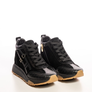 Sneakers înalți damă negri piele întoarsă cu talpă groasă maro.